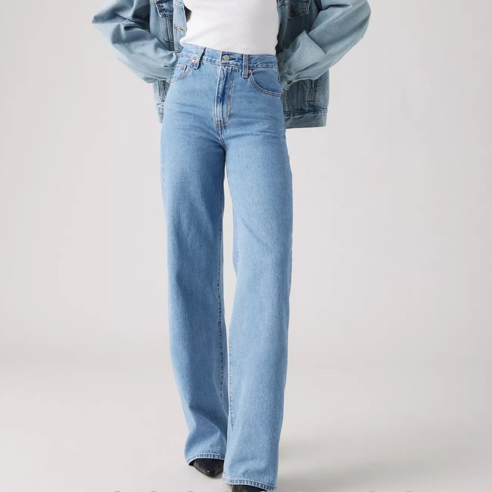 Levi’s rib cage wide leg jeans